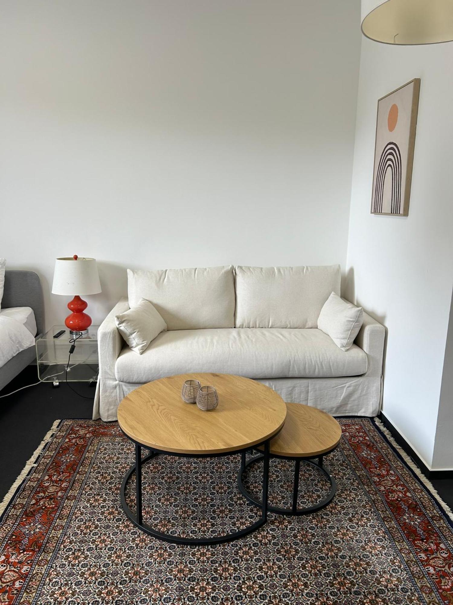 35 Qm Grosses Apartment Mit Eigenem Badezimmer In Den Elbvororten Hamburg Eksteriør bilde